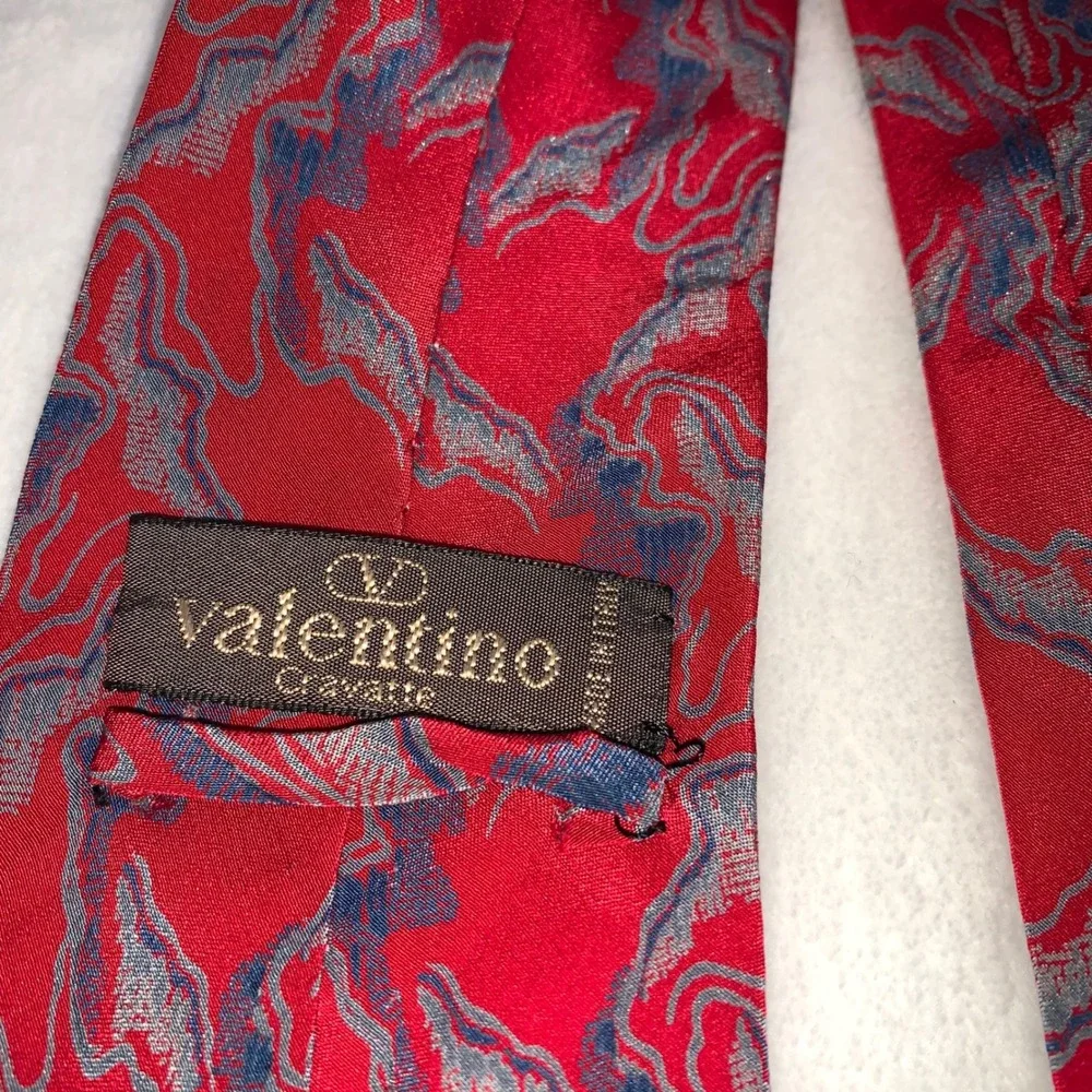 Valentino red blue